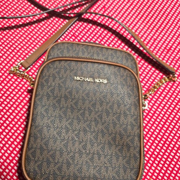 Michael Kors Jet Set Travel Logo Crossbody Bag - Picture 1 of 2